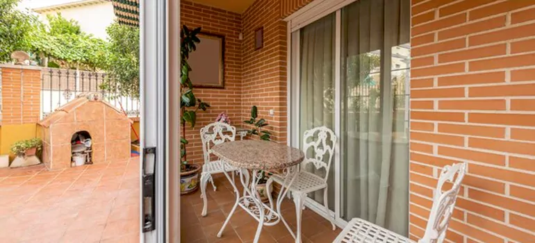 Adding Porch Enclosures To Your Home in Sanford, FL